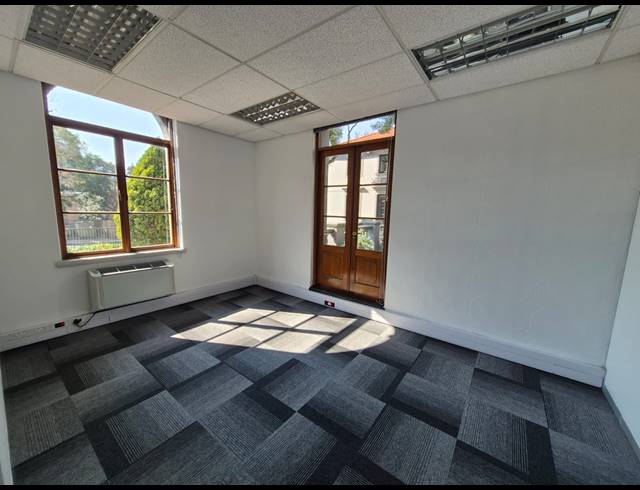 490M² OFFICE TO LET IN SANDTON CENTRAL